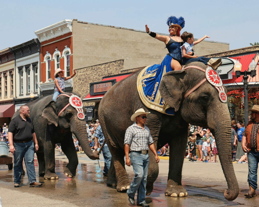 Big Top Parade generates estimated 2.2M economic impact Baraboo